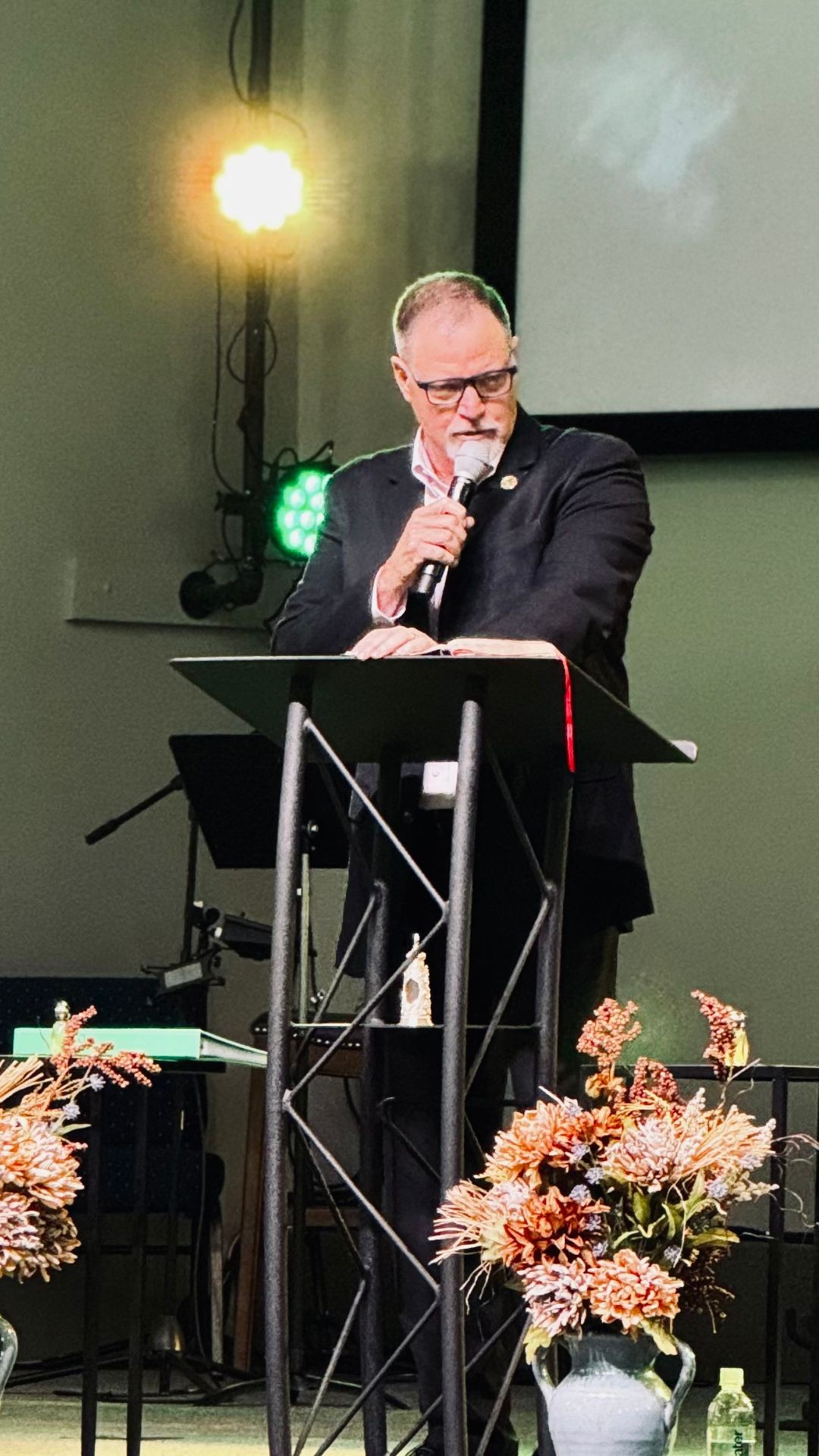 Pastor Jeff Crosswhite